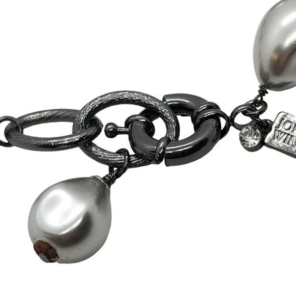 JOHN WIND RETIRED SILVER FAUX PEARL & GUNMETAL CHAIN BRACELET - Picture 6 of 6